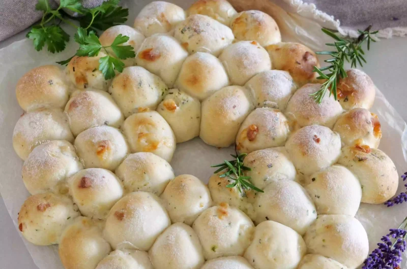 Bubble-Bread mit Parmesan und Kräutern