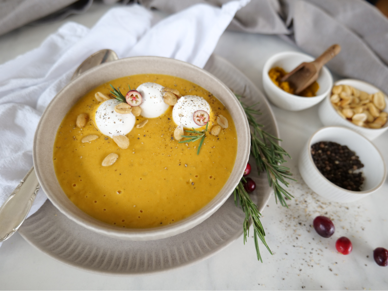 Ofengeröstete Süßkartoffel-Suppe