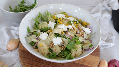 Tortellini-Salat mit Rucola & Burrata